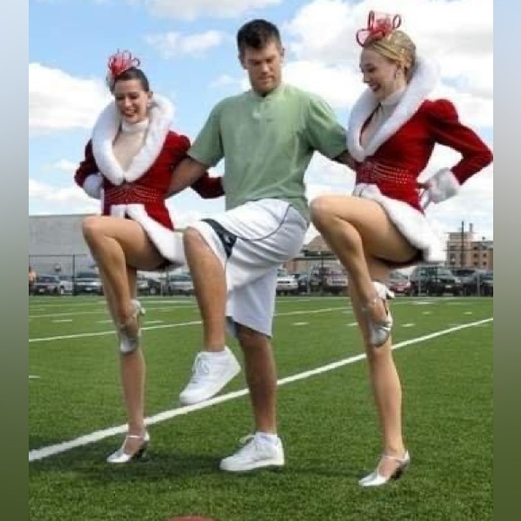 Meet your Posher, Miki - Picture 3 of 13